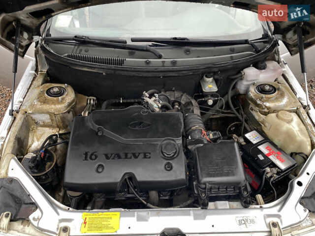 Серый ВАЗ 2111, объемом двигателя 1.6 л и пробегом 225 тыс. км за 2300 $, фото 16 на Automoto.ua