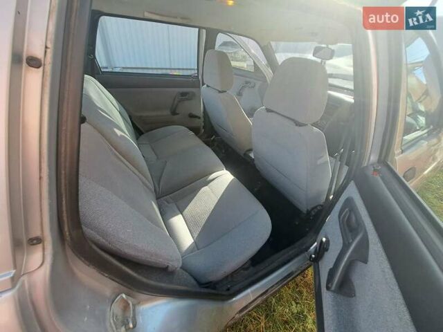 Серый ВАЗ 2111, объемом двигателя 1.6 л и пробегом 17 тыс. км за 3700 $, фото 13 на Automoto.ua