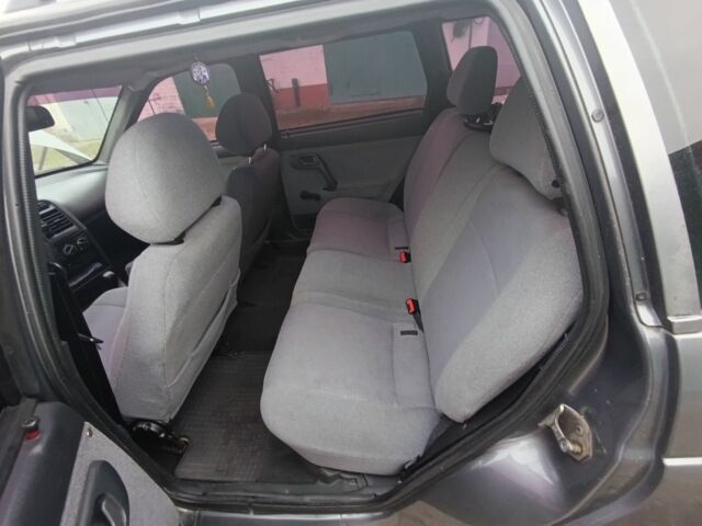 Серый ВАЗ 2111, объемом двигателя 1.6 л и пробегом 292 тыс. км за 1546 $, фото 7 на Automoto.ua