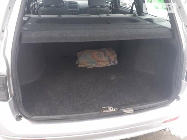 ВАЗ 2111 2009 в Барышевке на Automoto.ua Серый ВАЗ 2111, объемом двигателя 1.6 л и пробегом 53 тыс. км за 3300 $, фото 11 на Automoto.ua