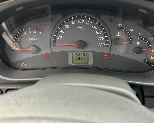 Серый ВАЗ 2111, объемом двигателя 1.6 л и пробегом 62 тыс. км за 3300 $, фото 2 на Automoto.ua