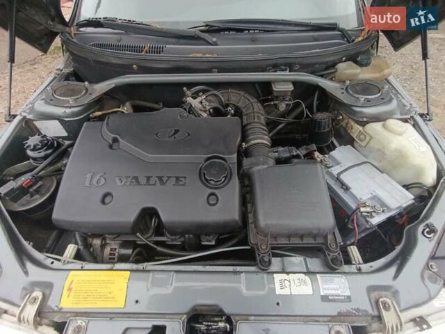 Серый ВАЗ 2111, объемом двигателя 1.6 л и пробегом 292 тыс. км за 1546 $, фото 4 на Automoto.ua