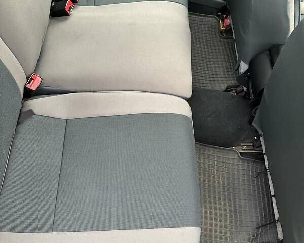 Серый ВАЗ 2111, объемом двигателя 1.6 л и пробегом 62 тыс. км за 3300 $, фото 12 на Automoto.ua