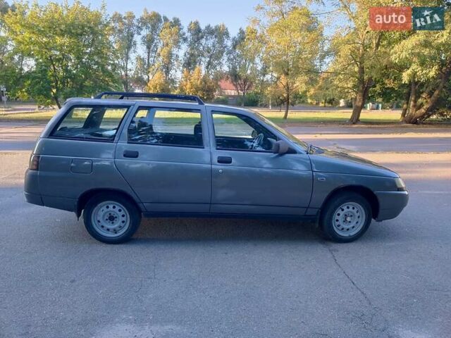 Серый ВАЗ 2111, объемом двигателя 1.6 л и пробегом 267 тыс. км за 2300 $, фото 4 на Automoto.ua