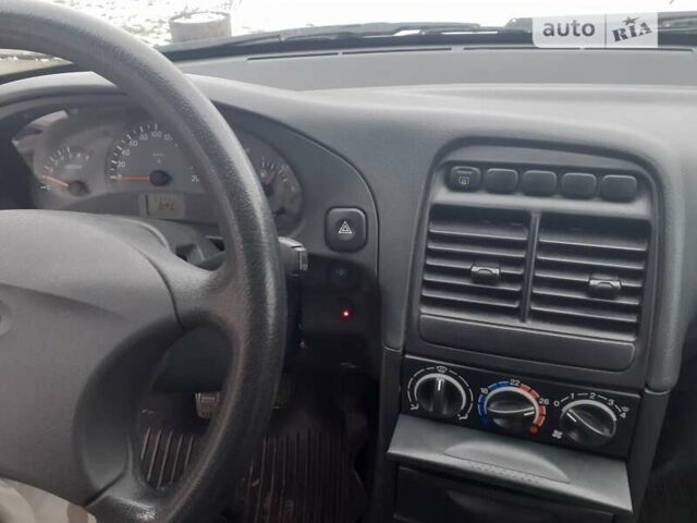 ВАЗ 2111 2009 в Барышевке на Automoto.ua Серый ВАЗ 2111, объемом двигателя 1.6 л и пробегом 53 тыс. км за 3300 $, фото 7 на Automoto.ua