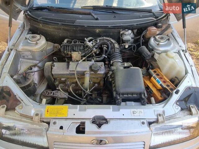 Сірий ВАЗ 2111, об'ємом двигуна 1.6 л та пробігом 126 тис. км за 2750 $, фото 24 на Automoto.ua