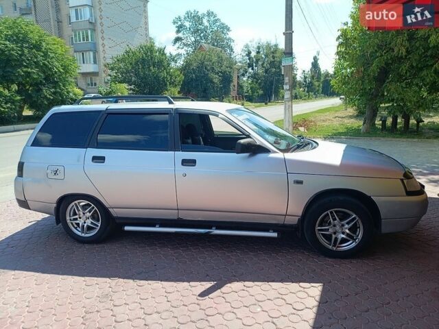 Сірий ВАЗ 2111, об'ємом двигуна 1.6 л та пробігом 244 тис. км за 2515 $, фото 5 на Automoto.ua