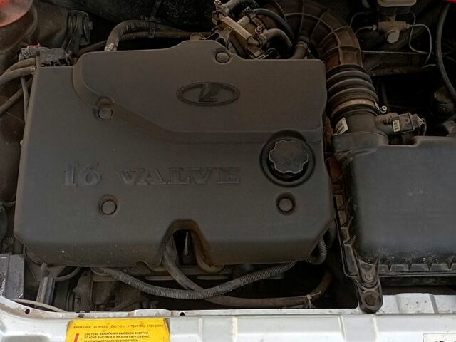 Сірий ВАЗ 2111, об'ємом двигуна 1.6 л та пробігом 72 тис. км за 4100 $, фото 3 на Automoto.ua