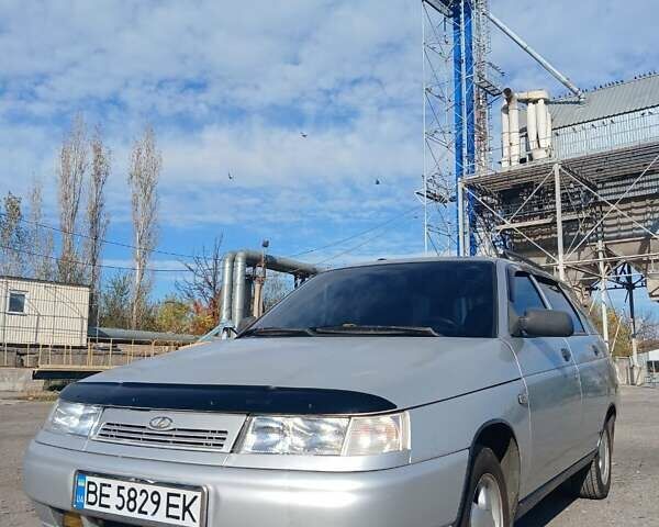 Серый ВАЗ 2111, объемом двигателя 1.6 л и пробегом 217 тыс. км за 2400 $, фото 1 на Automoto.ua