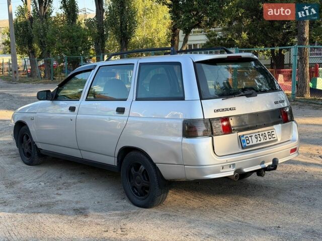 Серый ВАЗ 2111, объемом двигателя 1.6 л и пробегом 148 тыс. км за 1999 $, фото 5 на Automoto.ua