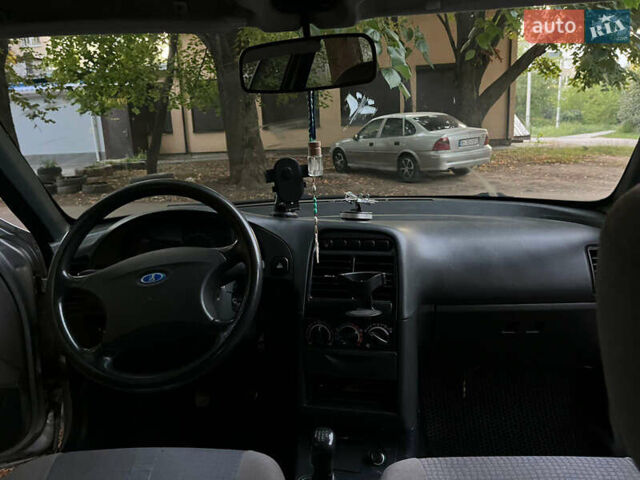 Сірий ВАЗ 2111, об'ємом двигуна 1.6 л та пробігом 143 тис. км за 2500 $, фото 19 на Automoto.ua