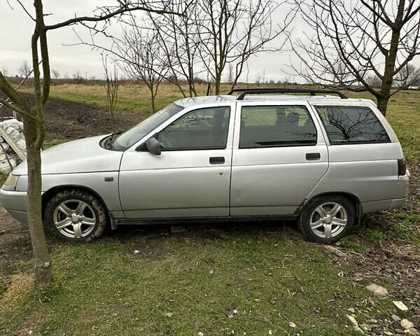 Серый ВАЗ 2111, объемом двигателя 1.6 л и пробегом 240 тыс. км за 1600 $, фото 2 на Automoto.ua