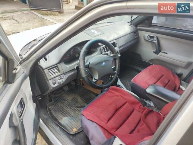 Серый ВАЗ 2111, объемом двигателя 0 л и пробегом 230 тыс. км за 2000 $, фото 2 на Automoto.ua