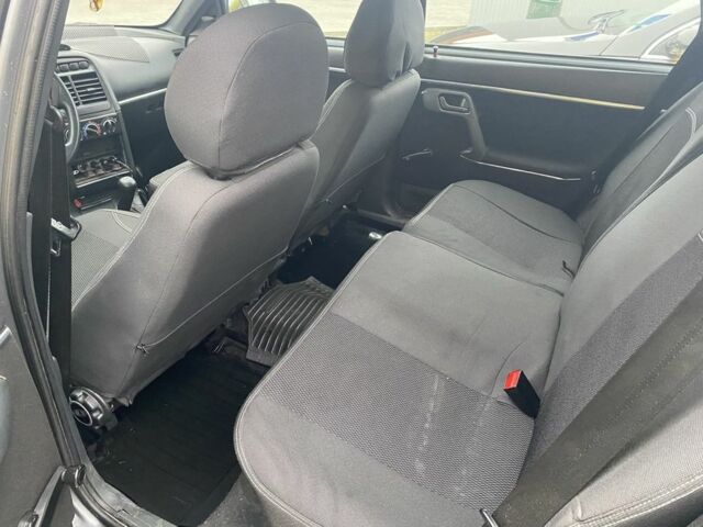 Серый ВАЗ 2111, объемом двигателя 1.6 л и пробегом 78 тыс. км за 2750 $, фото 6 на Automoto.ua