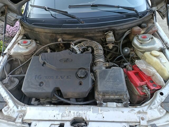 Серый ВАЗ 2111, объемом двигателя 1.6 л и пробегом 265 тыс. км за 1700 $, фото 5 на Automoto.ua