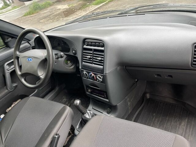 Сірий ВАЗ 2111, об'ємом двигуна 1.6 л та пробігом 121 тис. км за 2700 $, фото 6 на Automoto.ua