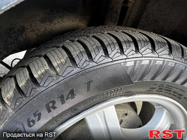 Серый ВАЗ 2111, объемом двигателя 1.6 л и пробегом 105 тыс. км за 2700 $, фото 12 на Automoto.ua