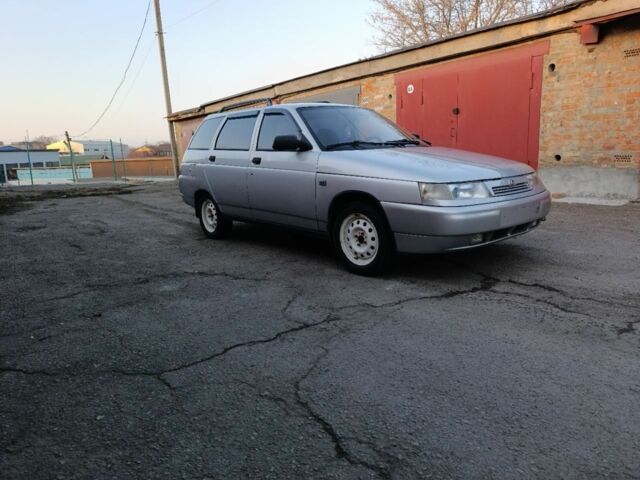 Серый ВАЗ 2111, объемом двигателя 1.6 л и пробегом 65 тыс. км за 3200 $, фото 1 на Automoto.ua