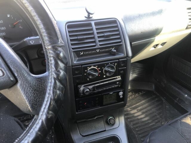 Серый ВАЗ 2111, объемом двигателя 1.6 л и пробегом 2 тыс. км за 1200 $, фото 1 на Automoto.ua