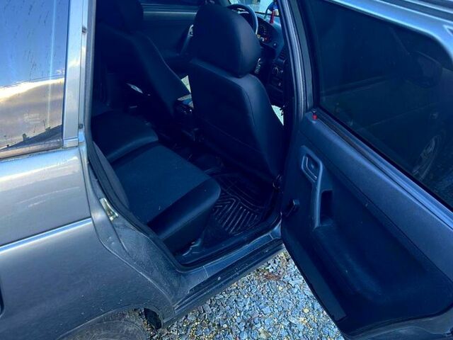 Сірий ВАЗ 2111, об'ємом двигуна 1.6 л та пробігом 70 тис. км за 4000 $, фото 2 на Automoto.ua