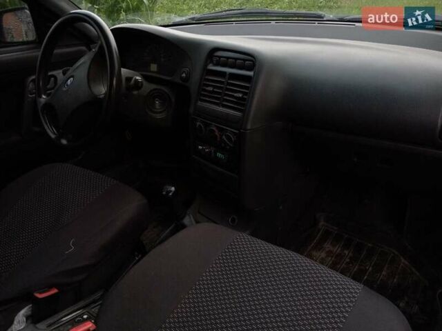 Сірий ВАЗ 2111, об'ємом двигуна 1.6 л та пробігом 160 тис. км за 2200 $, фото 7 на Automoto.ua