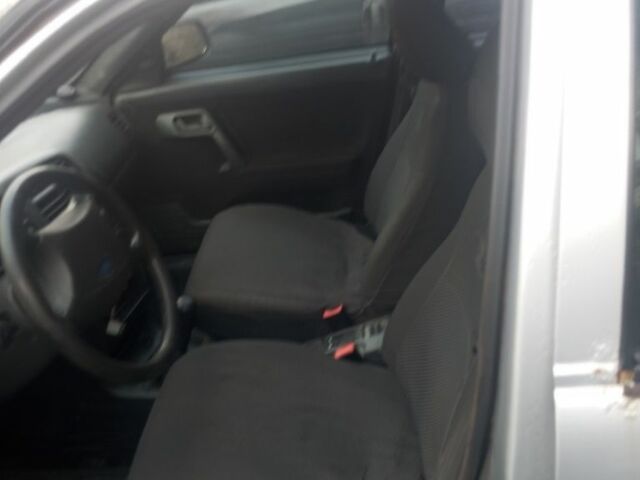 Серый ВАЗ 2111, объемом двигателя 2 л и пробегом 352 тыс. км за 1000 $, фото 3 на Automoto.ua