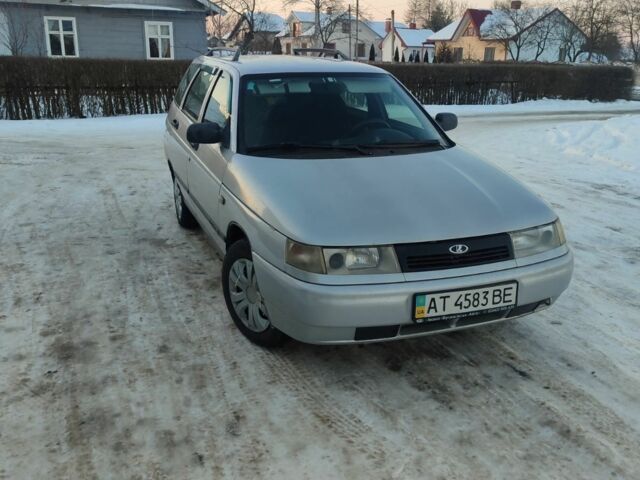 Серый ВАЗ 2111, объемом двигателя 0 л и пробегом 220 тыс. км за 2500 $, фото 1 на Automoto.ua