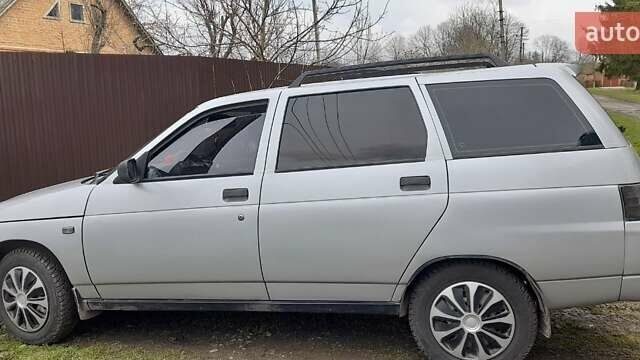 Сірий ВАЗ 2111, об'ємом двигуна 1.6 л та пробігом 280 тис. км за 3100 $, фото 1 на Automoto.ua
