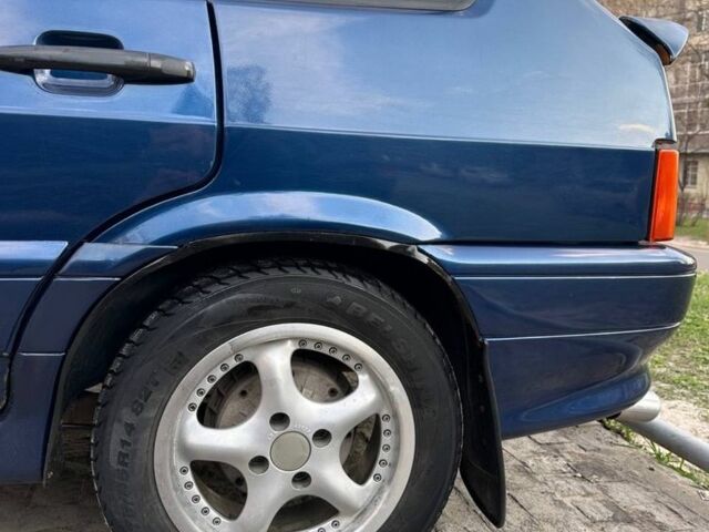 Синий ВАЗ 2111, объемом двигателя 1.5 л и пробегом 220 тыс. км за 1950 $, фото 6 на Automoto.ua