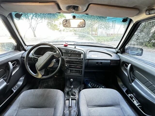 Синий ВАЗ 2111, объемом двигателя 1.6 л и пробегом 170 тыс. км за 1301 $, фото 3 на Automoto.ua