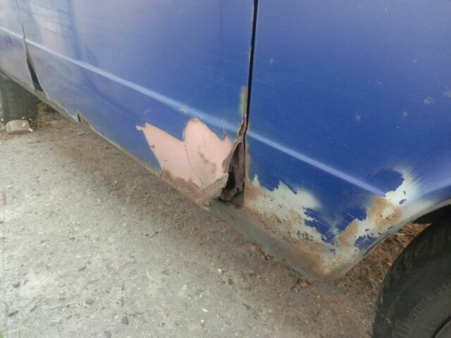 Синий ВАЗ 2111, объемом двигателя 2 л и пробегом 38 тыс. км за 357 $, фото 7 на Automoto.ua