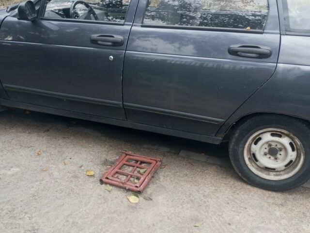 ВАЗ 2111 2000 в Запорожье на Automoto.ua Синий ВАЗ 2111, объемом двигателя 1.5 л и пробегом 190 тыс. км за 1000 $, фото 6 на Automoto.ua