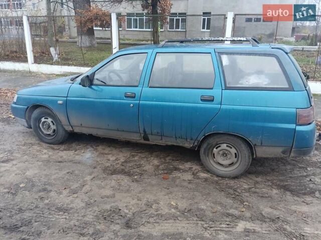 Синий ВАЗ 2111, объемом двигателя 1.5 л и пробегом 104 тыс. км за 1350 $, фото 2 на Automoto.ua