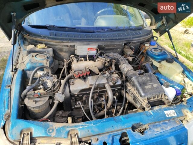 Синій ВАЗ 2111, об'ємом двигуна 1.5 л та пробігом 254 тис. км за 2000 $, фото 5 на Automoto.ua
