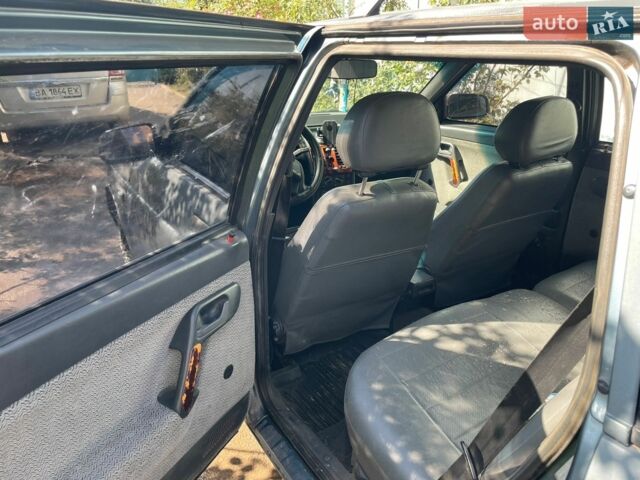 Синий ВАЗ 2111, объемом двигателя 1.5 л и пробегом 251 тыс. км за 1700 $, фото 14 на Automoto.ua