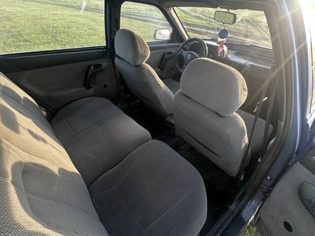 Синий ВАЗ 2111, объемом двигателя 1.5 л и пробегом 190 тыс. км за 1081 $, фото 6 на Automoto.ua