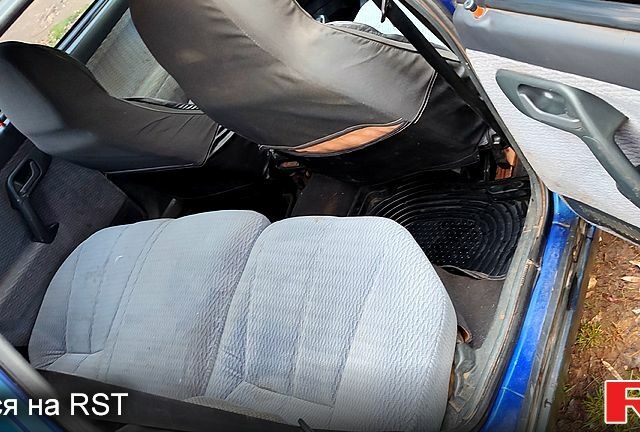 Синій ВАЗ 2111, об'ємом двигуна 1.5 л та пробігом 0 тис. км за 1400 $, фото 3 на Automoto.ua