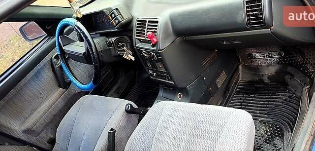 Синій ВАЗ 2111, об'ємом двигуна 1.5 л та пробігом 250 тис. км за 1400 $, фото 3 на Automoto.ua