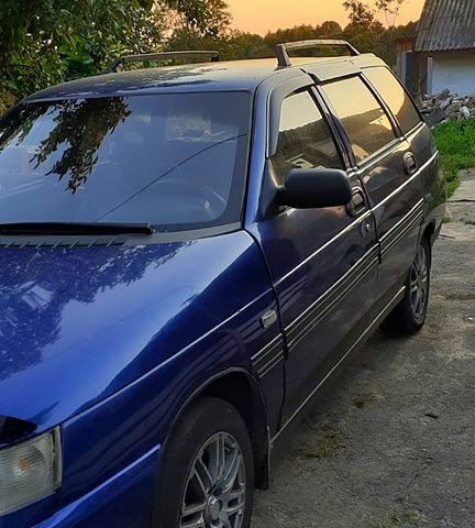 Синий ВАЗ 2111, объемом двигателя 1.5 л и пробегом 0 тыс. км за 1000 $, фото 7 на Automoto.ua