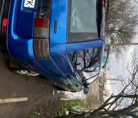 ВАЗ 2111 2002 в Очакове на Automoto.ua Синий ВАЗ 2111, объемом двигателя 1.5 л и пробегом 3 тыс. км за 1100 $, фото 3 на Automoto.ua