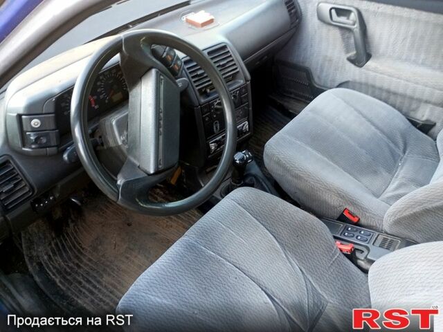 Синий ВАЗ 2111, объемом двигателя 1.5 л и пробегом 340 тыс. км за 1000 $, фото 3 на Automoto.ua