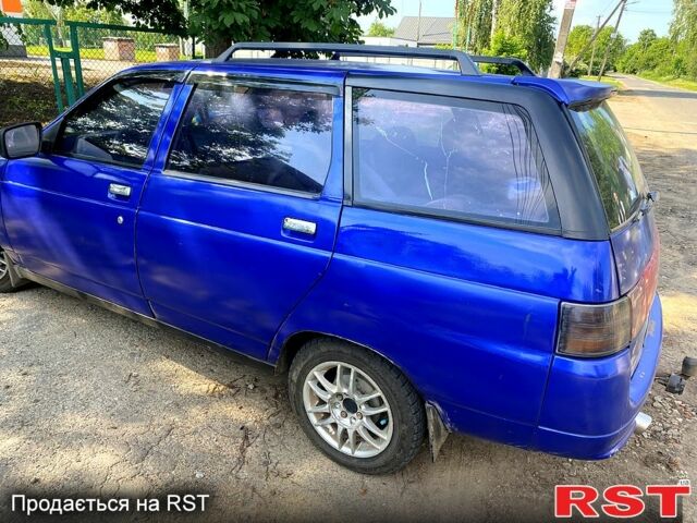 Синий ВАЗ 2111, объемом двигателя 1.5 л и пробегом 0 тыс. км за 1800 $, фото 4 на Automoto.ua
