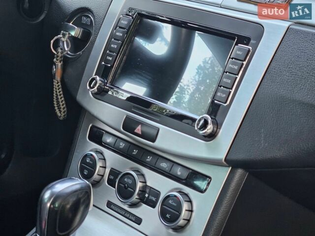 Синий ВАЗ 2111, объемом двигателя 1.6 л и пробегом 250 тыс. км за 905 $, фото 7 на Automoto.ua