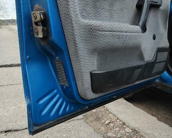 Синий ВАЗ 2111, объемом двигателя 1.5 л и пробегом 240 тыс. км за 1850 $, фото 24 на Automoto.ua