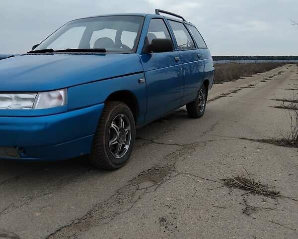 Синий ВАЗ 2111, объемом двигателя 1.5 л и пробегом 240 тыс. км за 1850 $, фото 2 на Automoto.ua