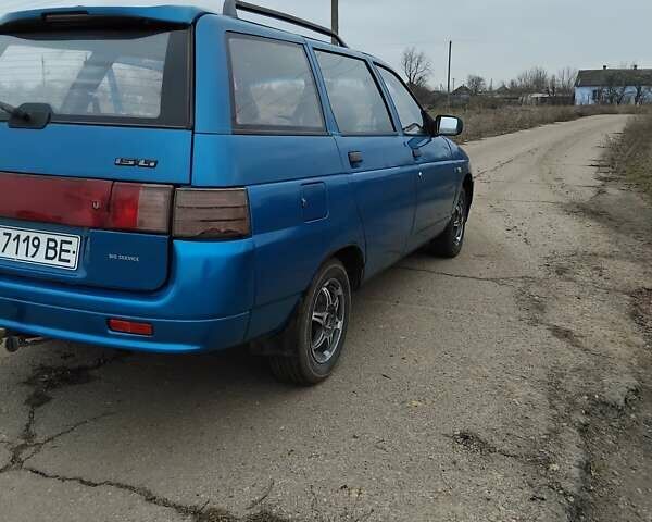 Синий ВАЗ 2111, объемом двигателя 1.5 л и пробегом 240 тыс. км за 1850 $, фото 3 на Automoto.ua