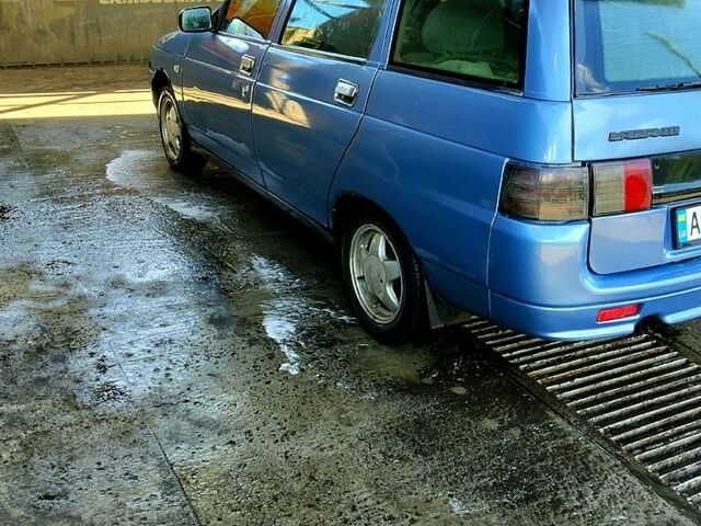 Синій ВАЗ 2111, об'ємом двигуна 1.5 л та пробігом 200 тис. км за 1300 $, фото 4 на Automoto.ua