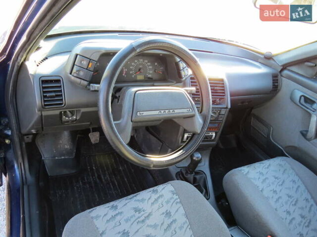 Синий ВАЗ 2111, объемом двигателя 1.6 л и пробегом 167 тыс. км за 2600 $, фото 6 на Automoto.ua