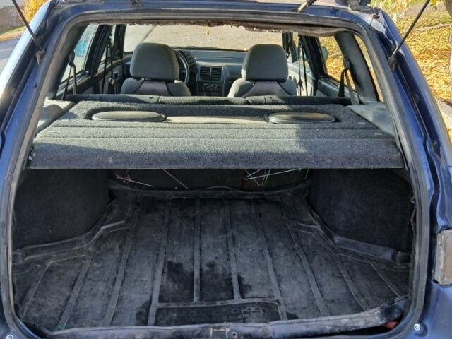 ВАЗ 2111 2005 в Полтаве на Automoto.ua Синий ВАЗ 2111, объемом двигателя 0 л и пробегом 200 тыс. км за 2200 $, фото 8 на Automoto.ua