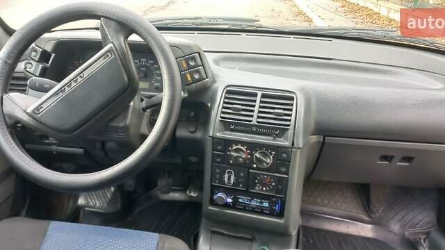 Синій ВАЗ 2111, об'ємом двигуна 1.6 л та пробігом 190 тис. км за 2650 $, фото 11 на Automoto.ua